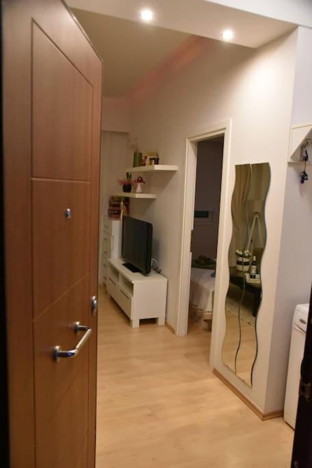 Tiny Treasure Apartment Athen Eksteriør billede